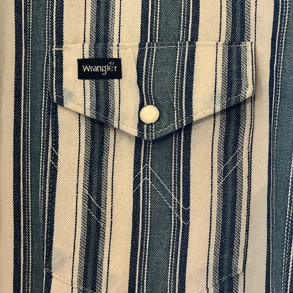 Vintage Wrangler Pearl Snap button Dress Shirt - Picture 4 of 7